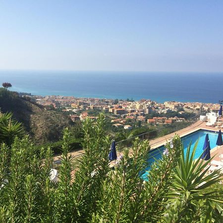 Villa Del Conte Tropea Exteriér fotografie