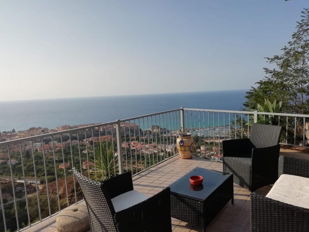 Villa Del Conte Drapia Exteriér fotografie