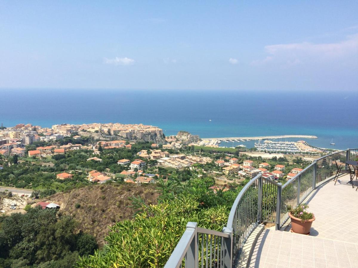 Villa Del Conte Tropea Exteriér fotografie