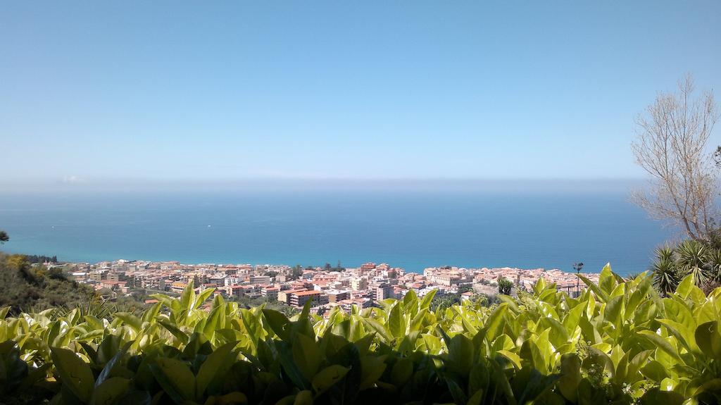 Villa Del Conte Tropea Exteriér fotografie