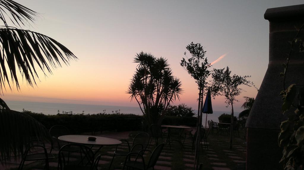 Villa Del Conte Tropea Exteriér fotografie