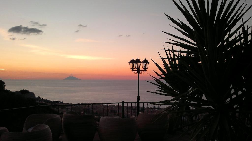 Villa Del Conte Tropea Exteriér fotografie