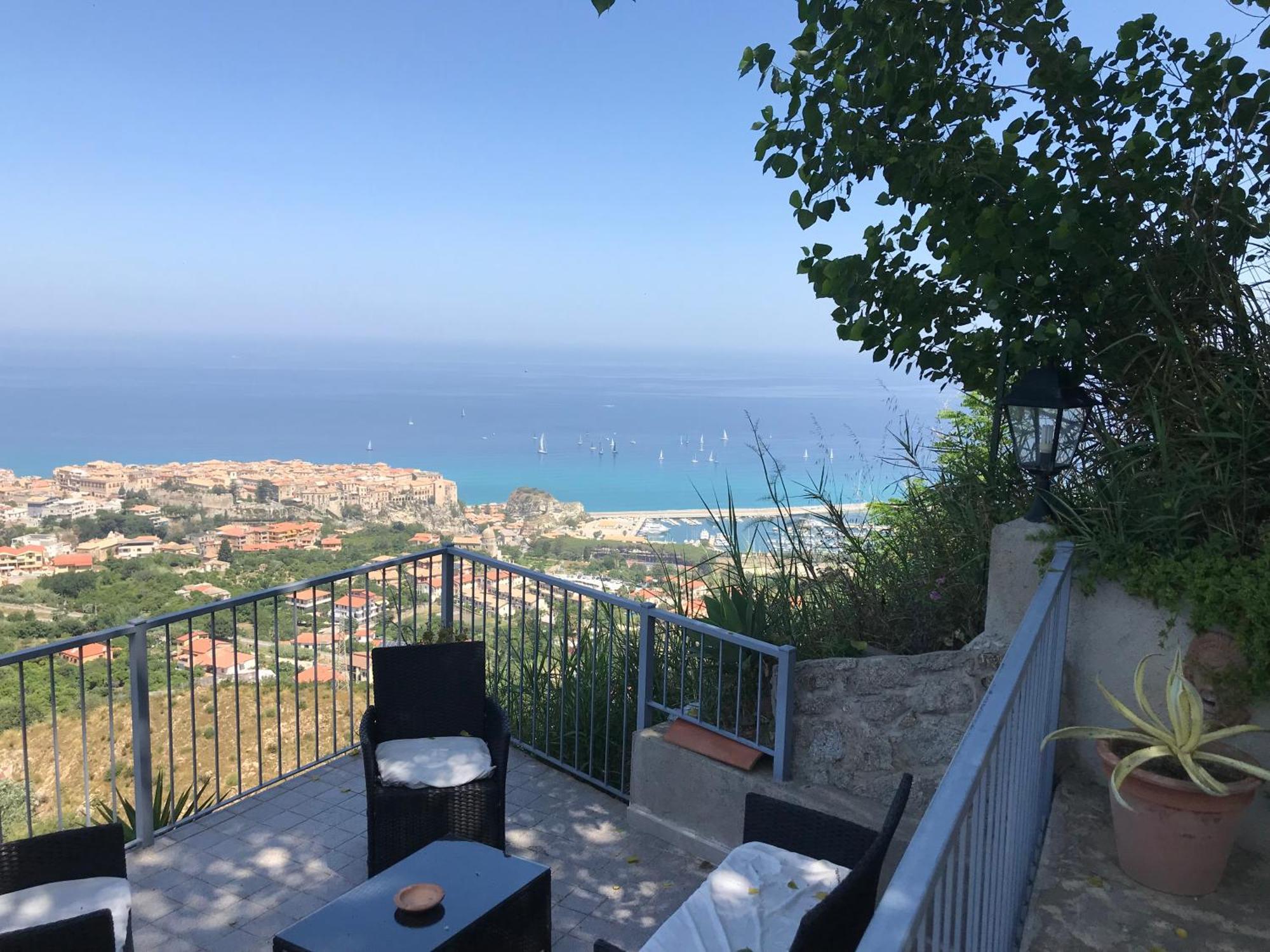 Villa Del Conte Drapia Exteriér fotografie